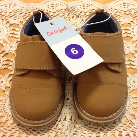 Cat & Jack Size 6 Brown AD119 Adonis boy's shoe - Picture 1 of 8